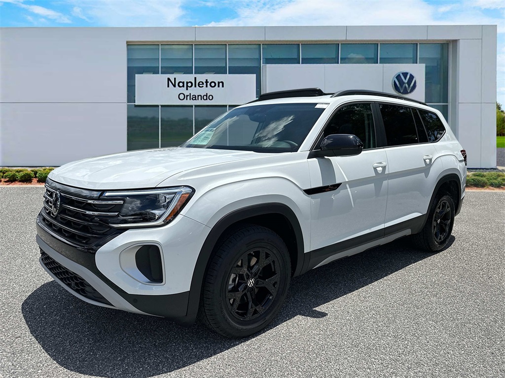 2024 Volkswagen Atlas 2.0T Peak Edition SE w/Technology 4