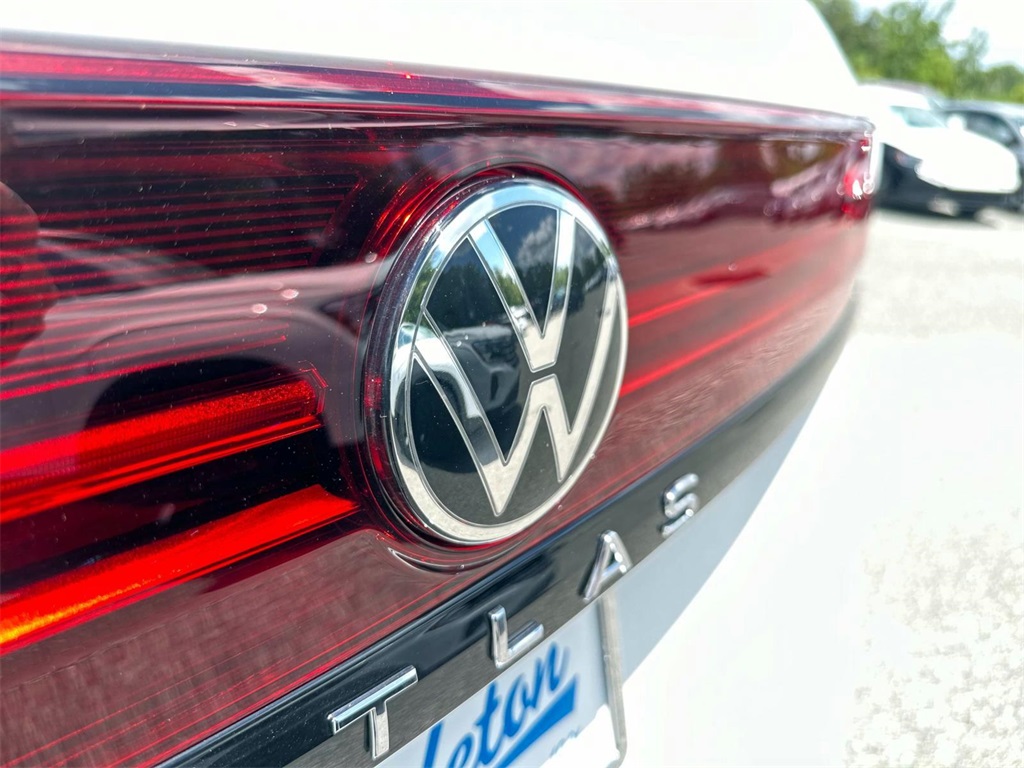 2024 Volkswagen Atlas 2.0T Peak Edition SE w/Technology 9