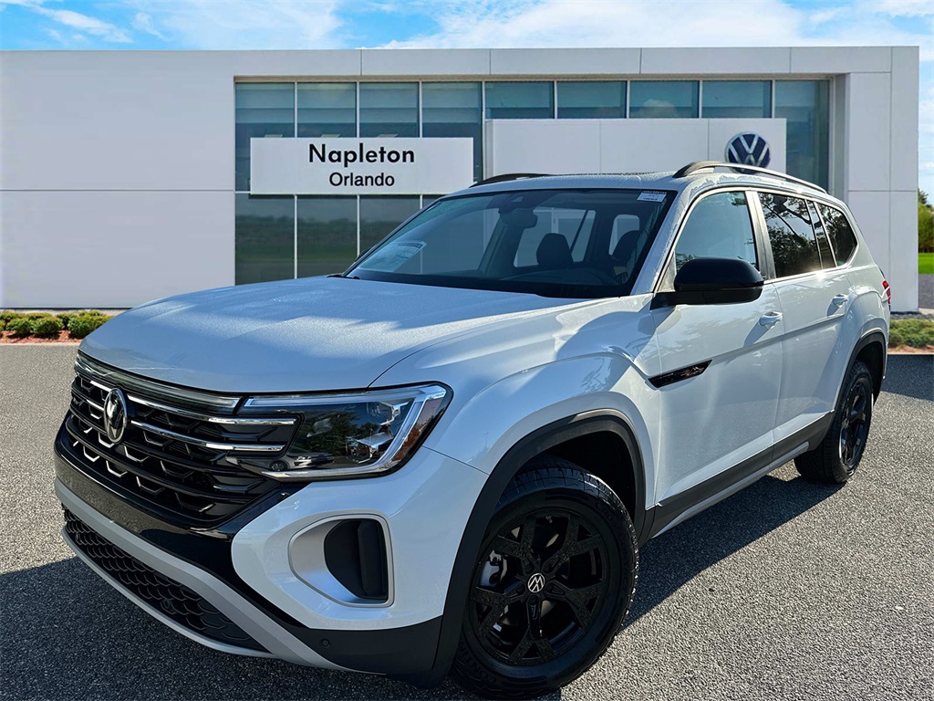 2024 Volkswagen Atlas 2.0T Peak Edition SEL 28