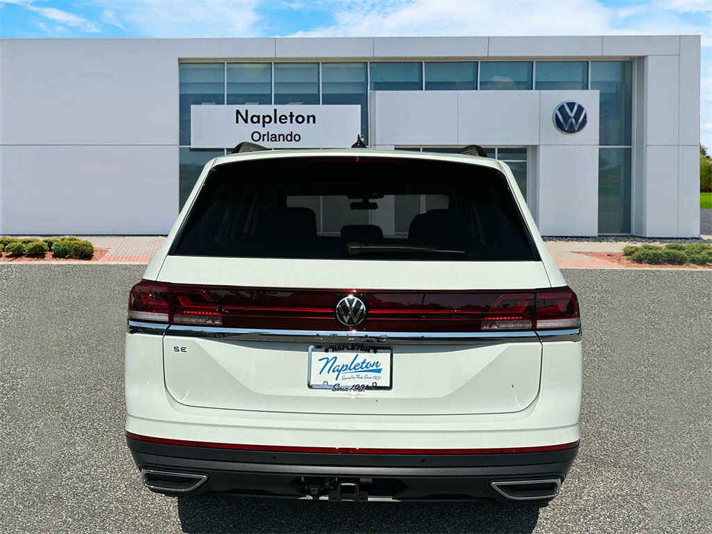 2024 Volkswagen Atlas 2.0T SE w/Technology 7