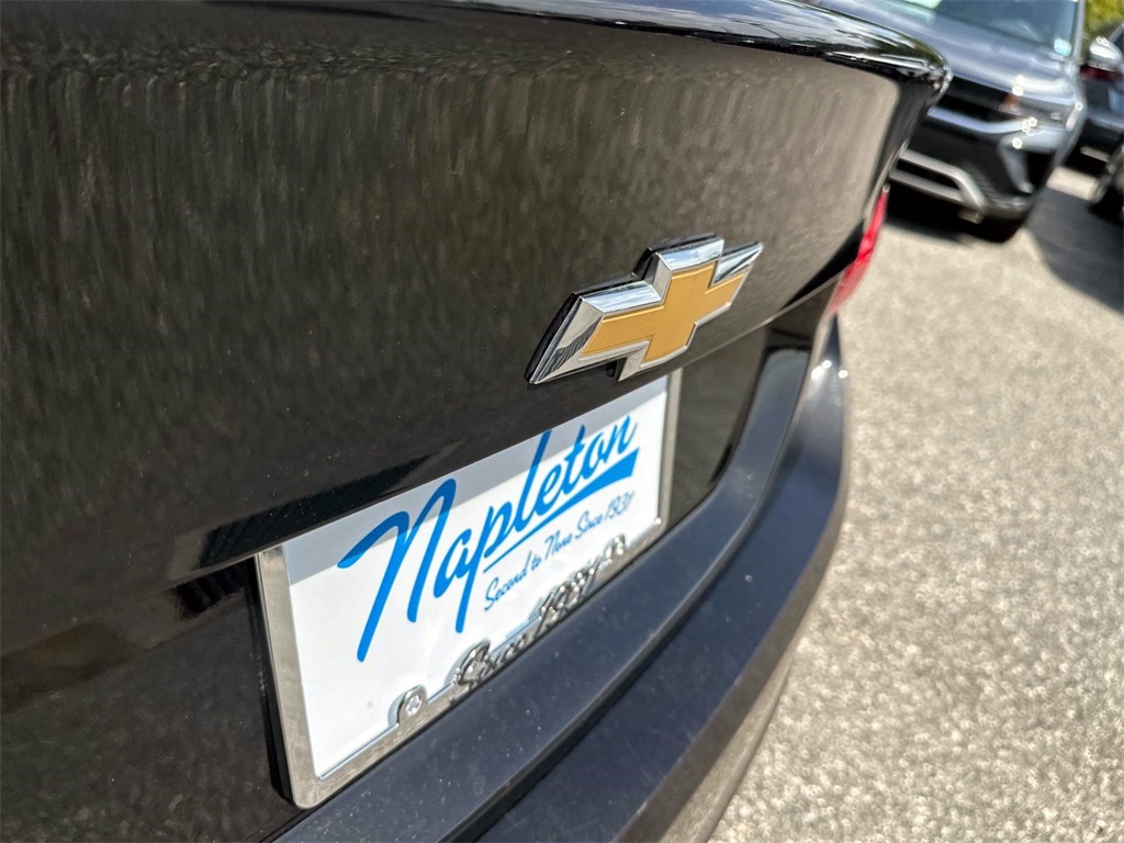 2018 Chevrolet Malibu LT 8