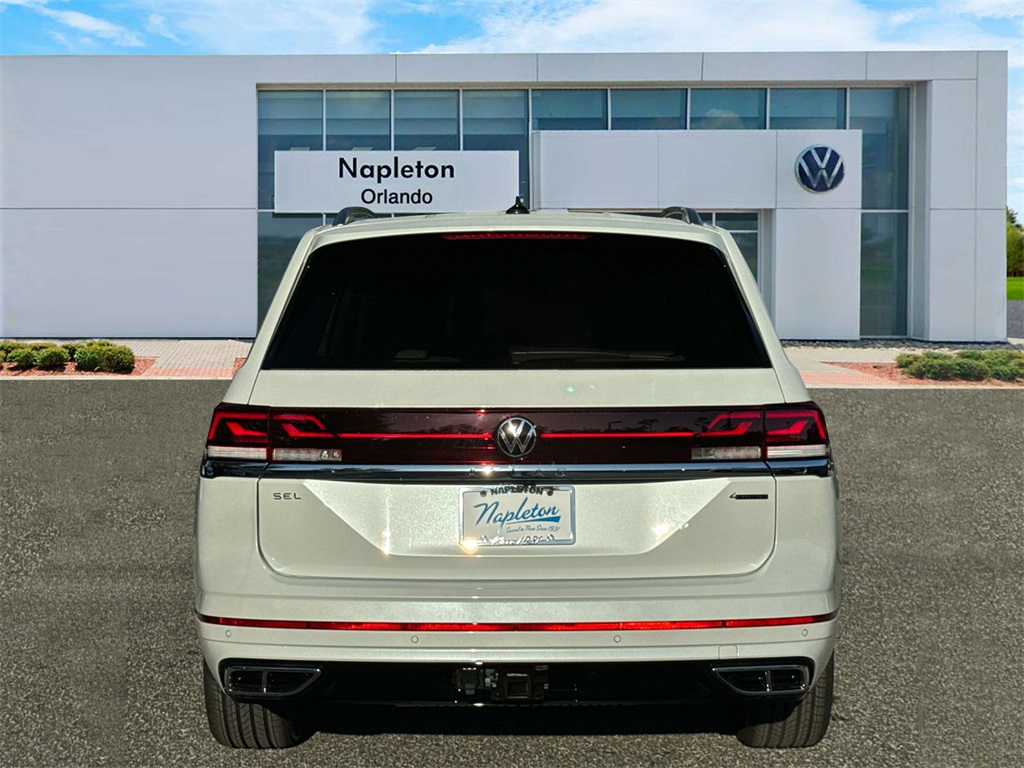 2024 Volkswagen Atlas 2.0T SEL Premium R-Line 8