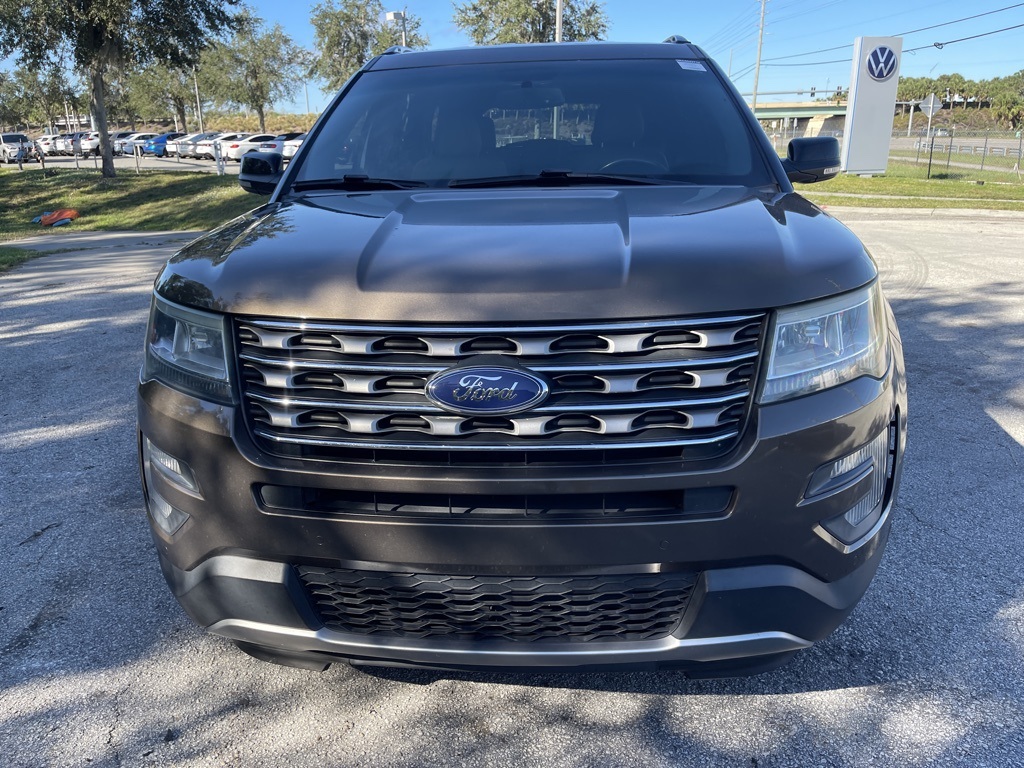 2016 Ford Explorer XLT 2