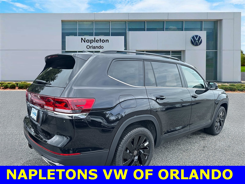 2024 Volkswagen Atlas 2.0T SE w/Technology 7