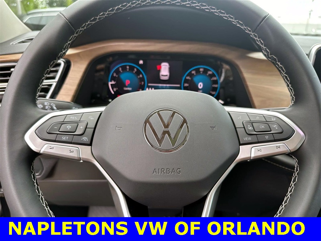 2024 Volkswagen Atlas 2.0T SE w/Technology 14