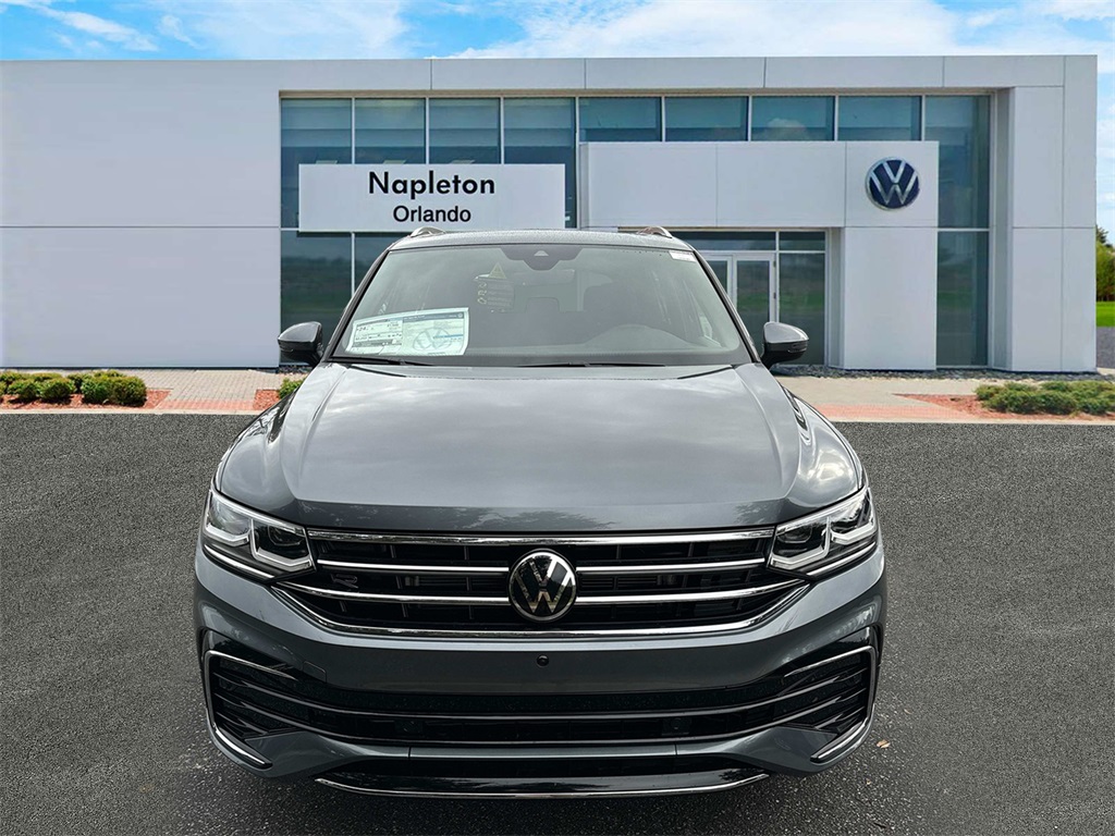 2024 Volkswagen Tiguan 2.0T SEL R-Line 3