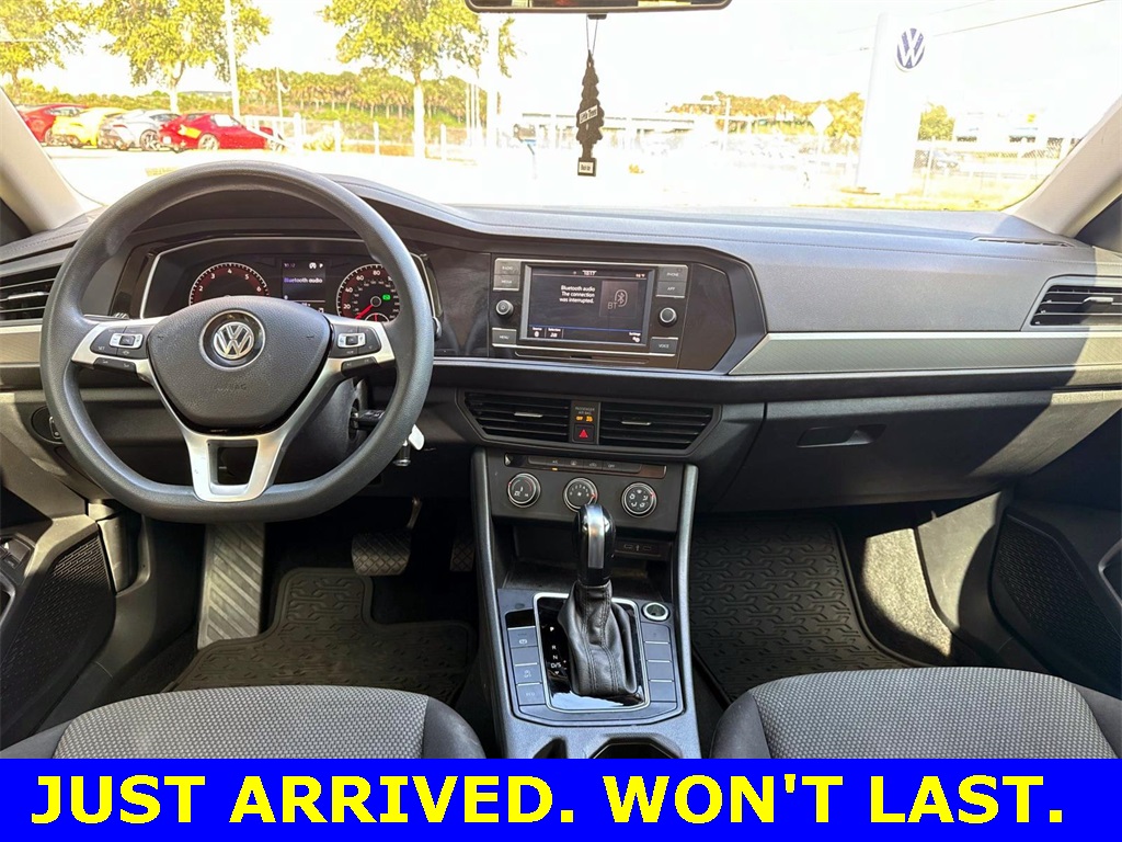 2021 Volkswagen Jetta 1.4T S 9