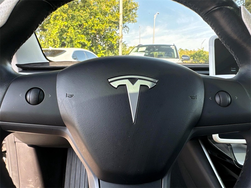2018 Tesla Model 3 Mid Range 9