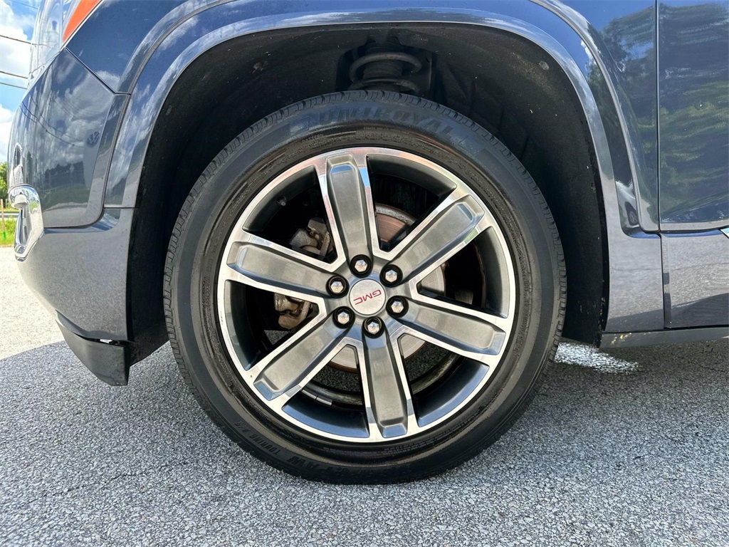 2018 GMC Acadia Denali 8