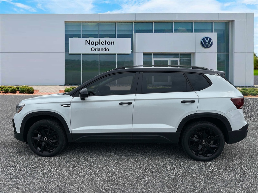 2024 Volkswagen Taos 1.5T SE 4