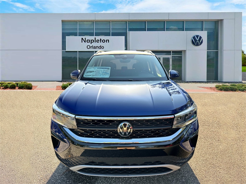 2024 Volkswagen Taos 1.5T SE 3