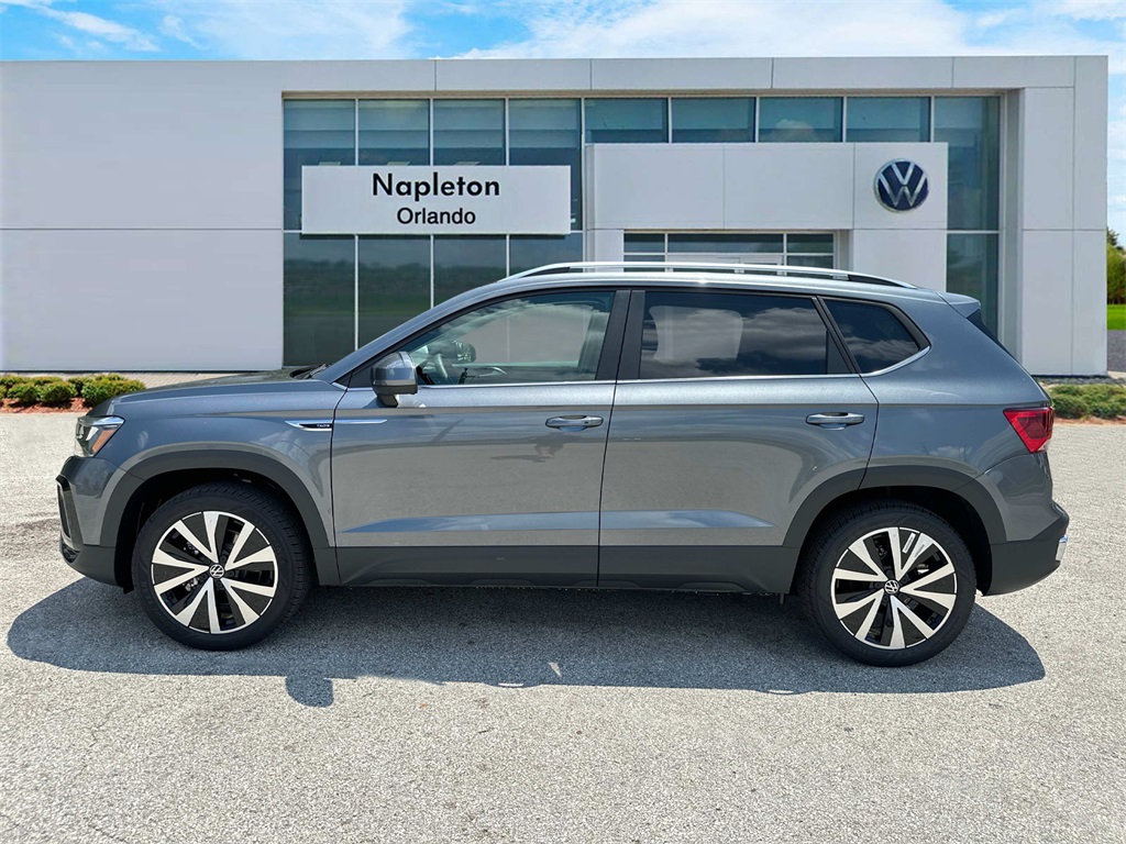 2024 Volkswagen Taos 1.5T SE 4