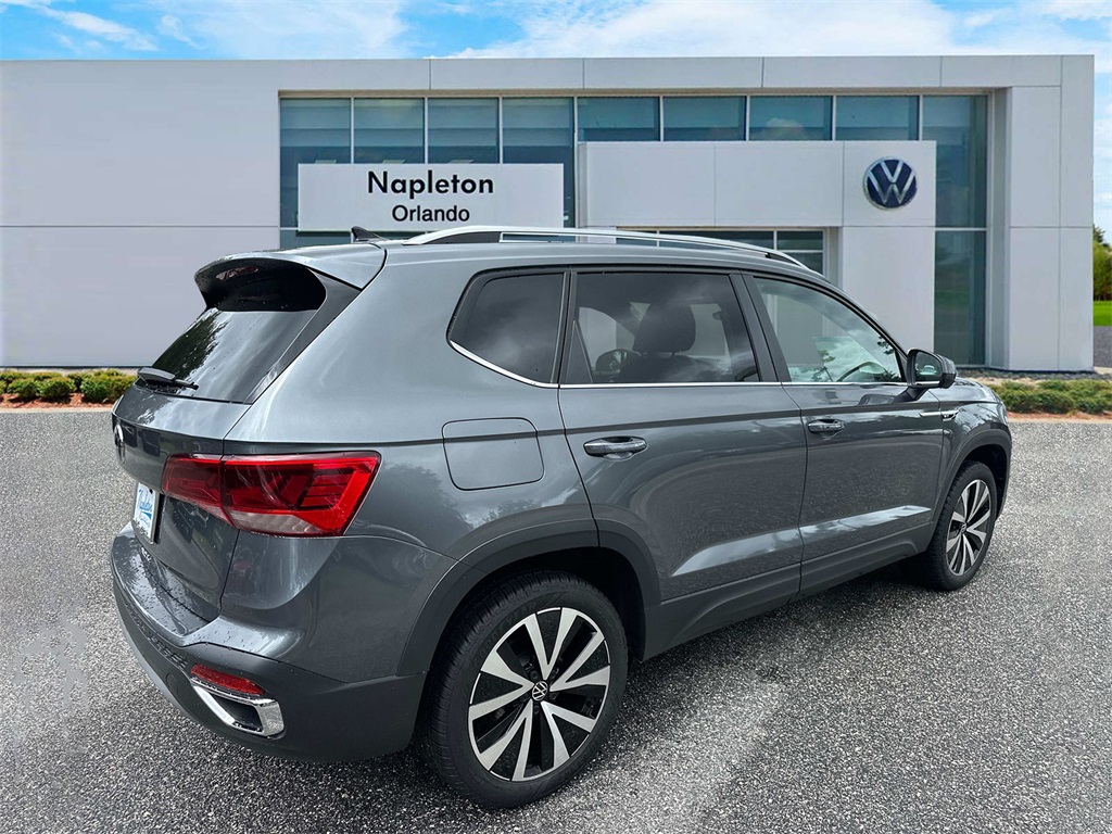 2024 Volkswagen Taos 1.5T SE 7