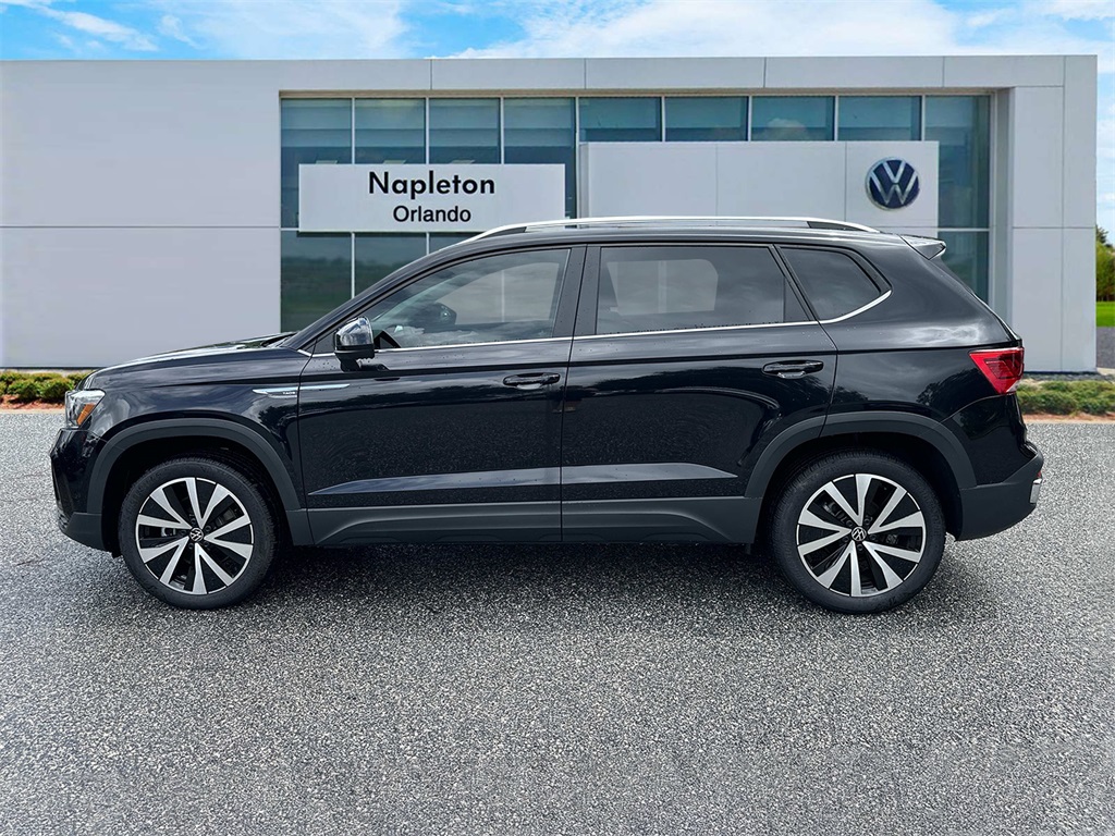 2024 Volkswagen Taos 1.5T SE 4