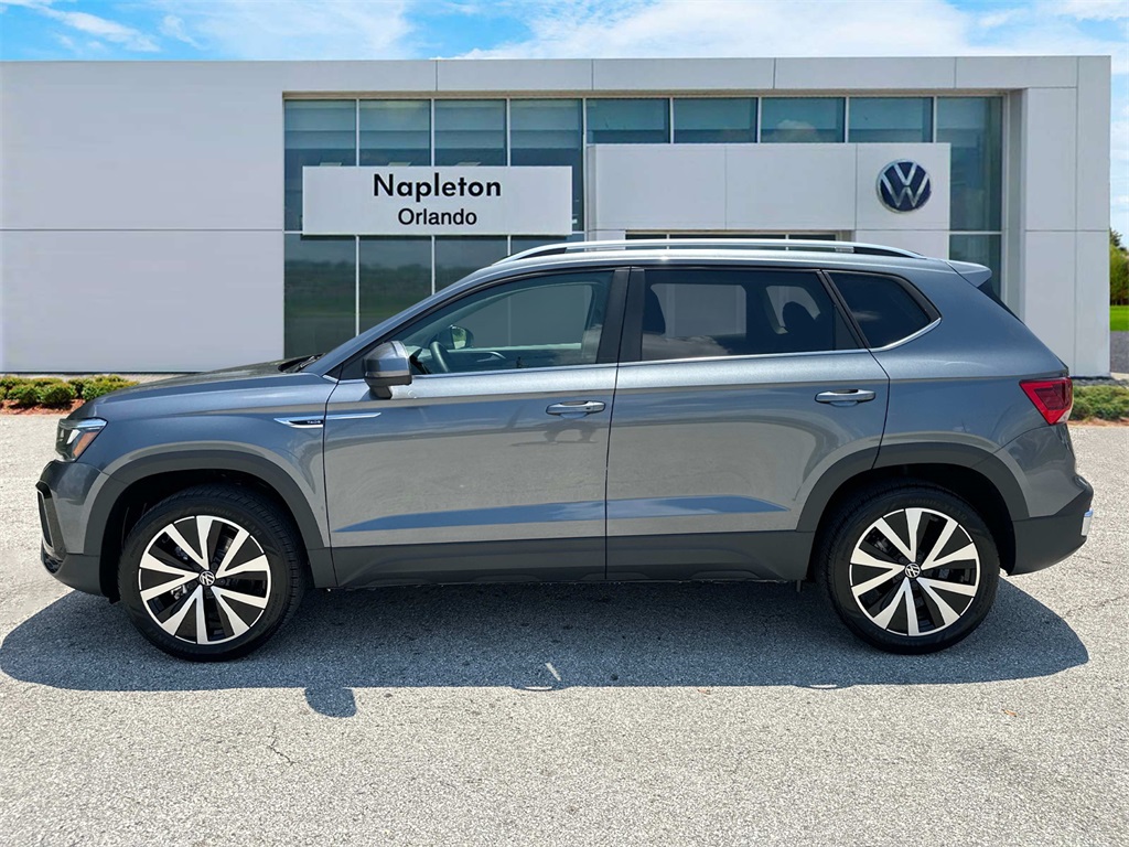 2024 Volkswagen Taos 1.5T SE 4