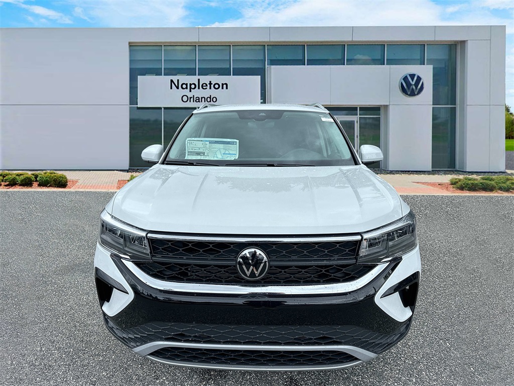 2024 Volkswagen Taos 1.5T SE 3