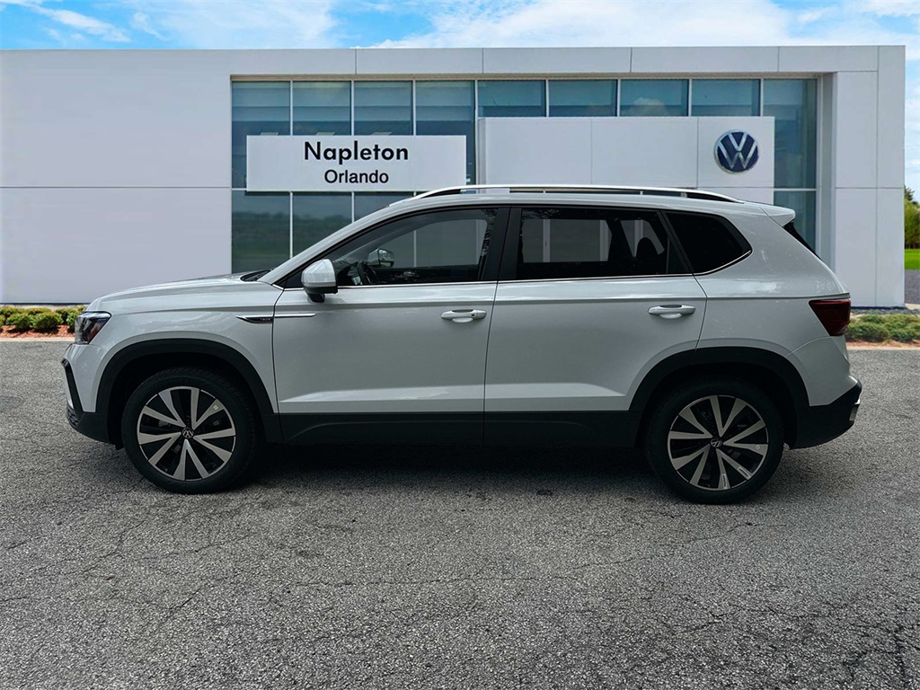 2024 Volkswagen Taos 1.5T SE 4