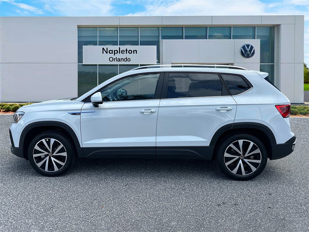 2024 Volkswagen Taos 1.5T SE 4