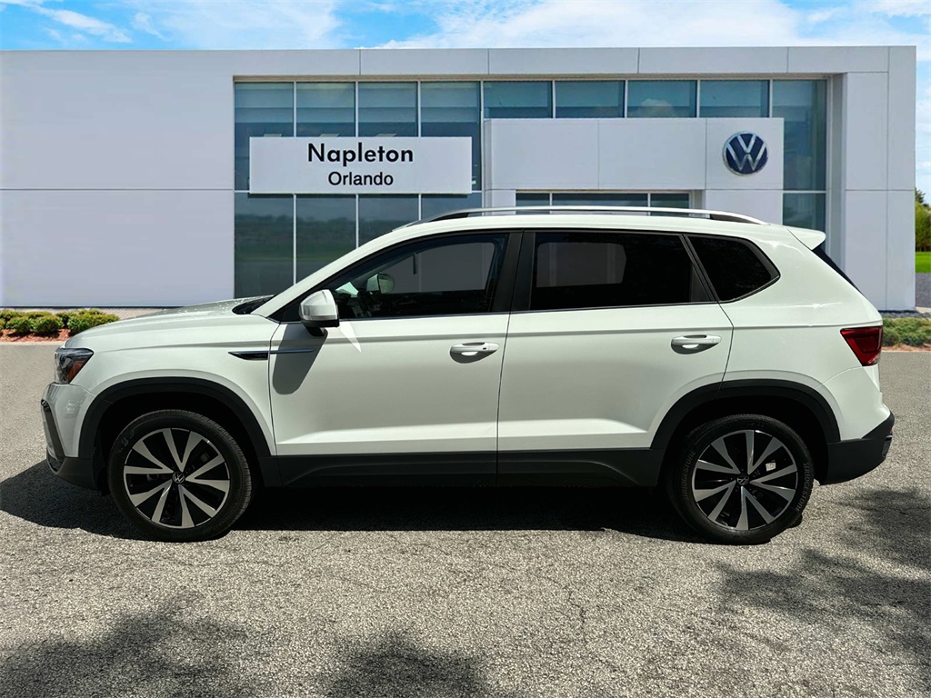 2024 Volkswagen Taos 1.5T SE 4