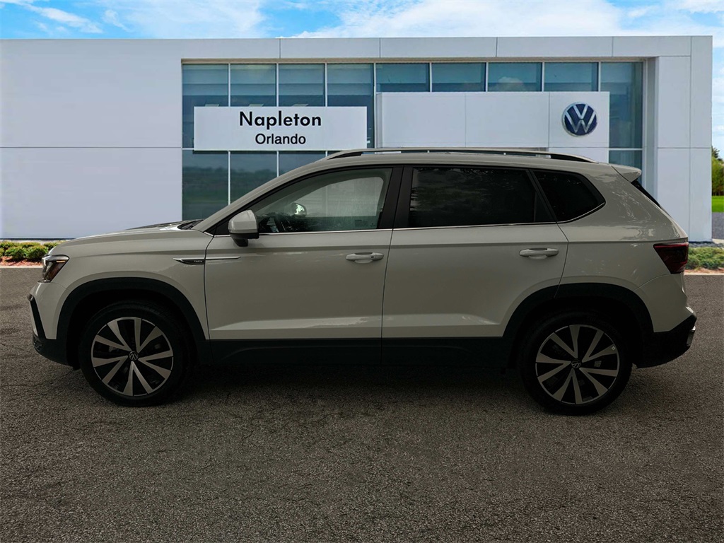 2024 Volkswagen Taos 1.5T SE 4