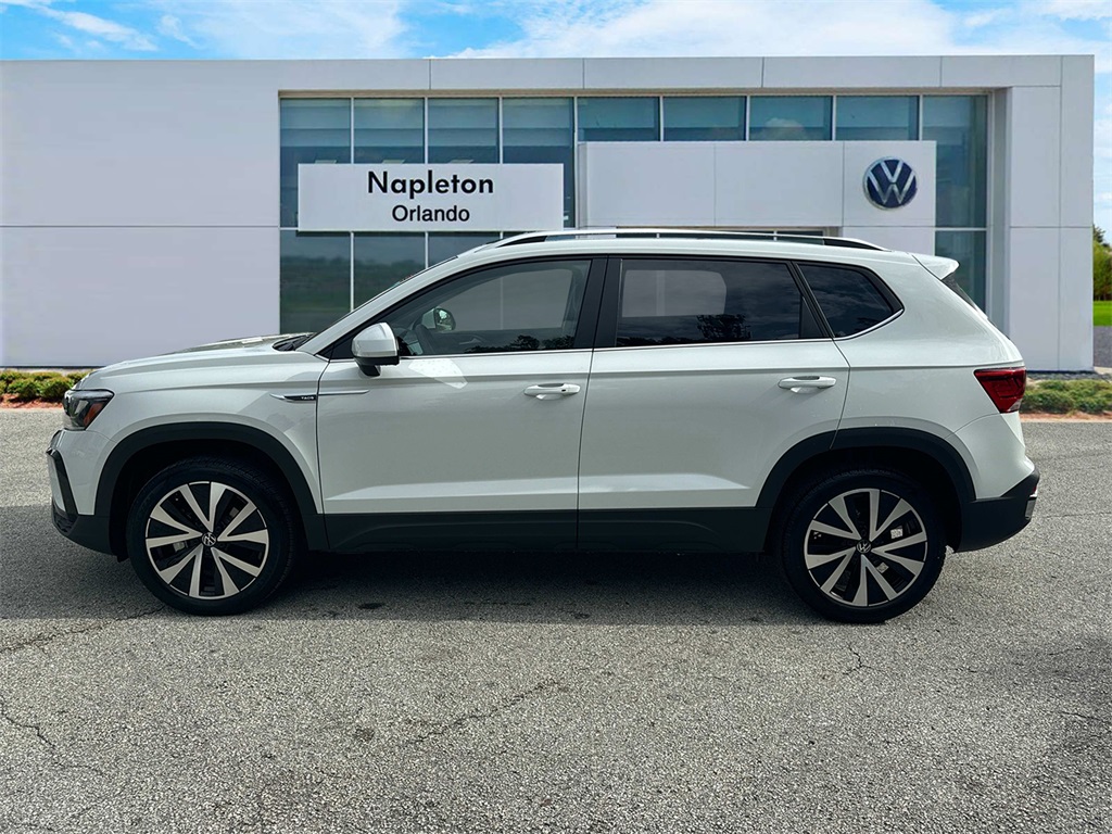 2024 Volkswagen Taos 1.5T SE 4