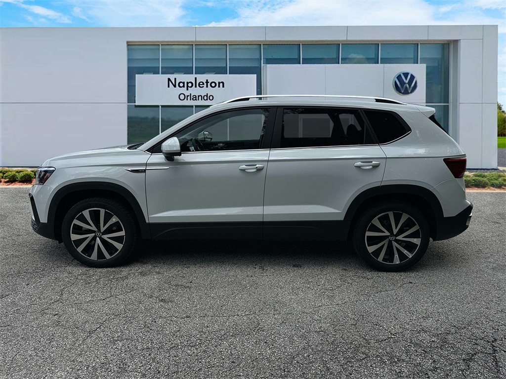 2024 Volkswagen Taos 1.5T SE 4