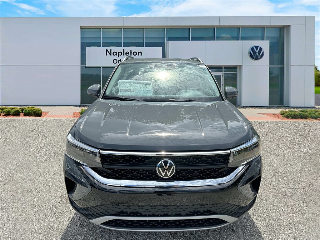 2024 Volkswagen Taos 1.5T SE 3