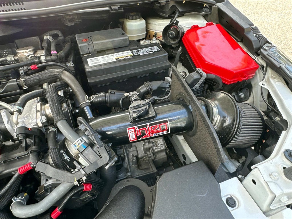 2019 Toyota Corolla Hatchback SE 10