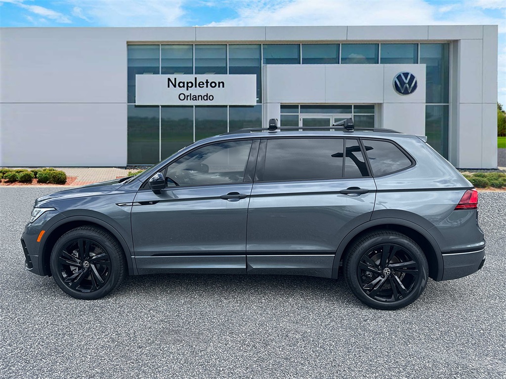 2024 Volkswagen Tiguan 2.0T SE R-Line Black 4