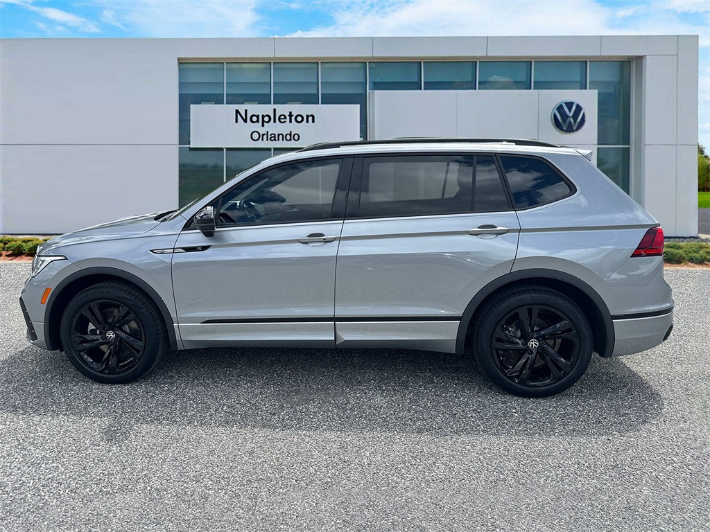 2024 Volkswagen Tiguan 2.0T SE R-Line Black 4