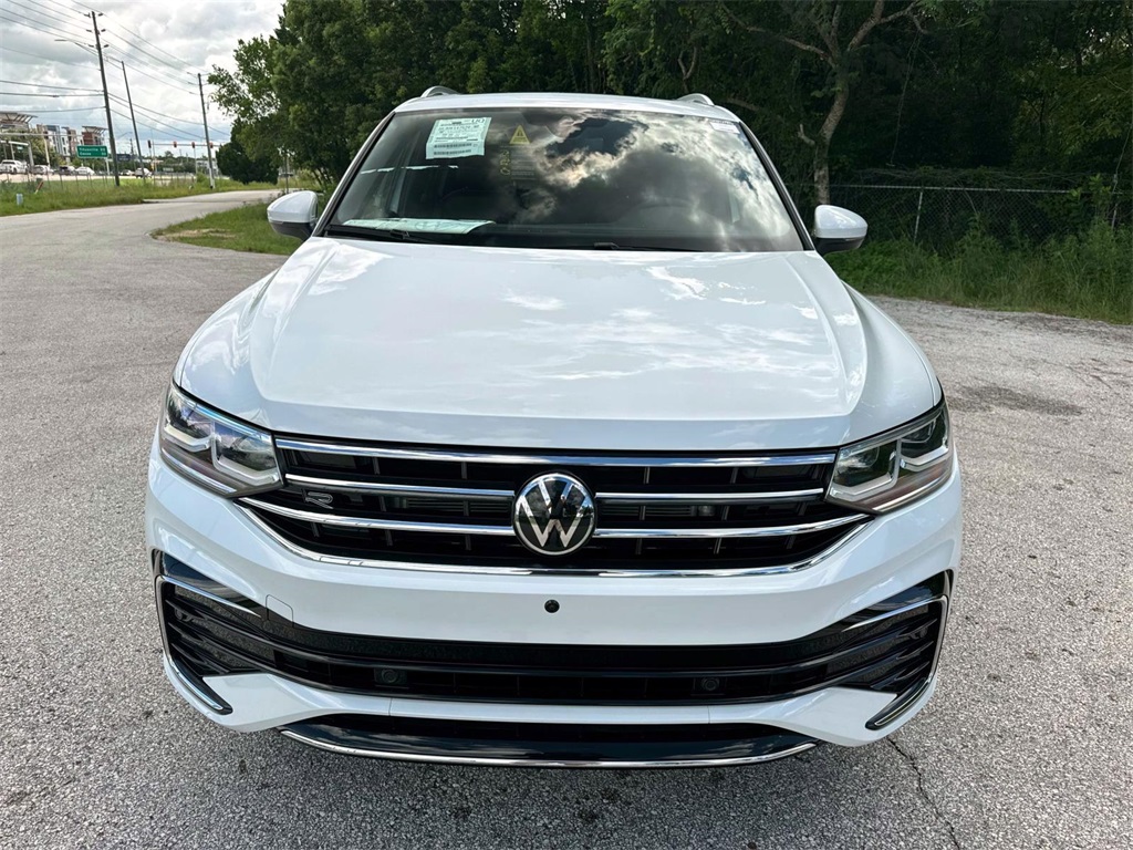 2024 Volkswagen Tiguan 2.0T SEL R-Line 3