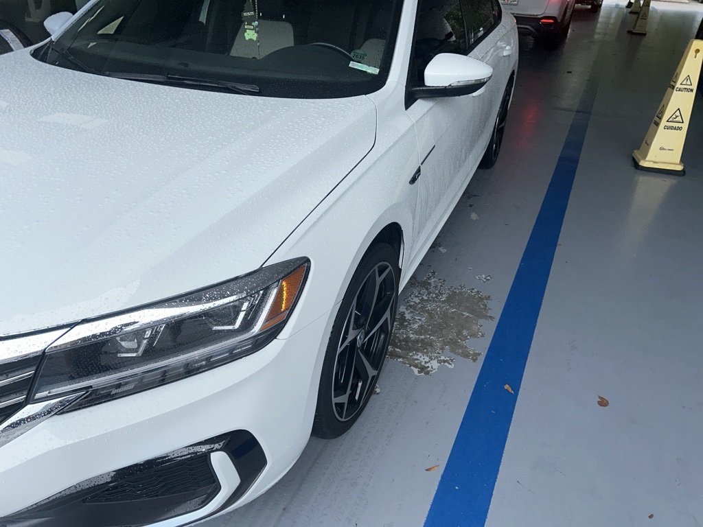 2021 Volkswagen Passat 2.0T R-Line 2