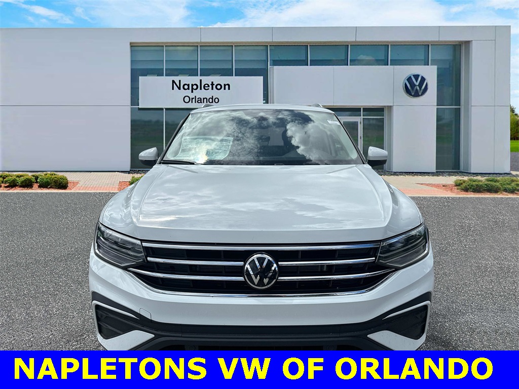 2024 Volkswagen Tiguan 2.0T SE 3