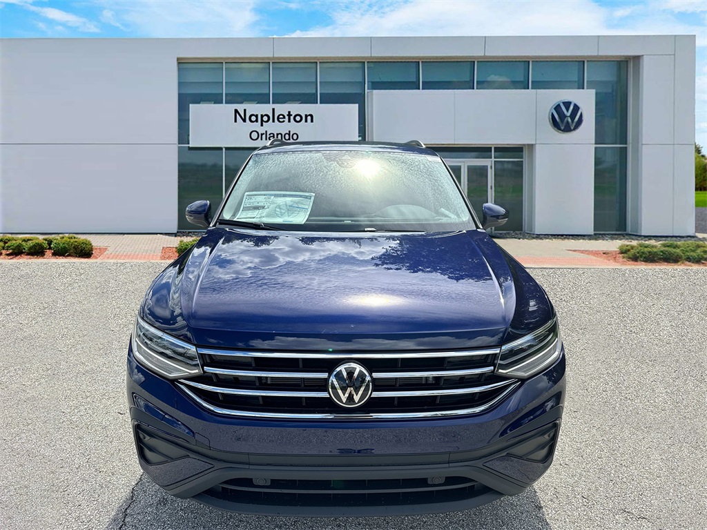 2024 Volkswagen Tiguan 2.0T SE 3