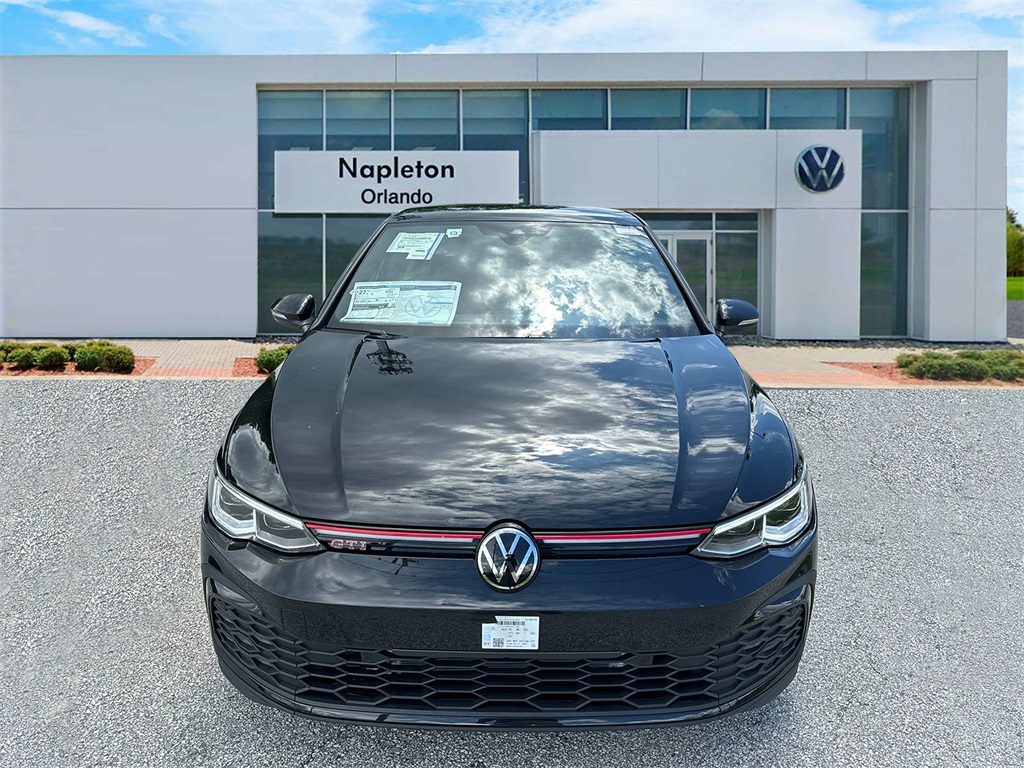 2024 Volkswagen Golf GTI 2.0T SE 3