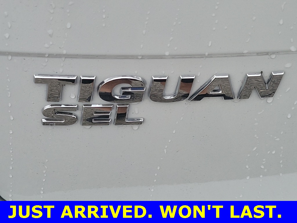 2021 Volkswagen Tiguan 2.0T SEL 7