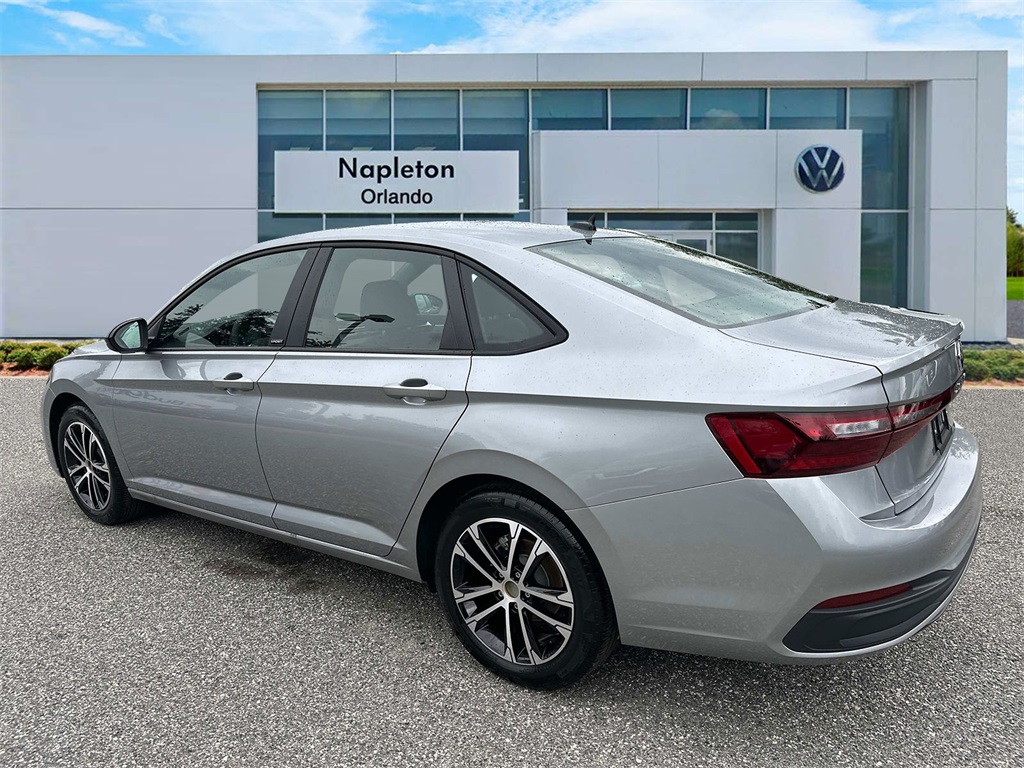 2025 Volkswagen Jetta Sport 6