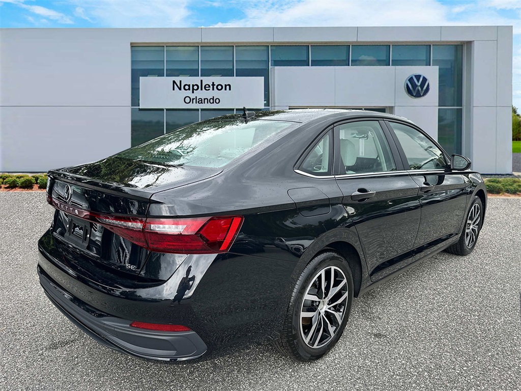 2025 Volkswagen Jetta 1.5T SE 7