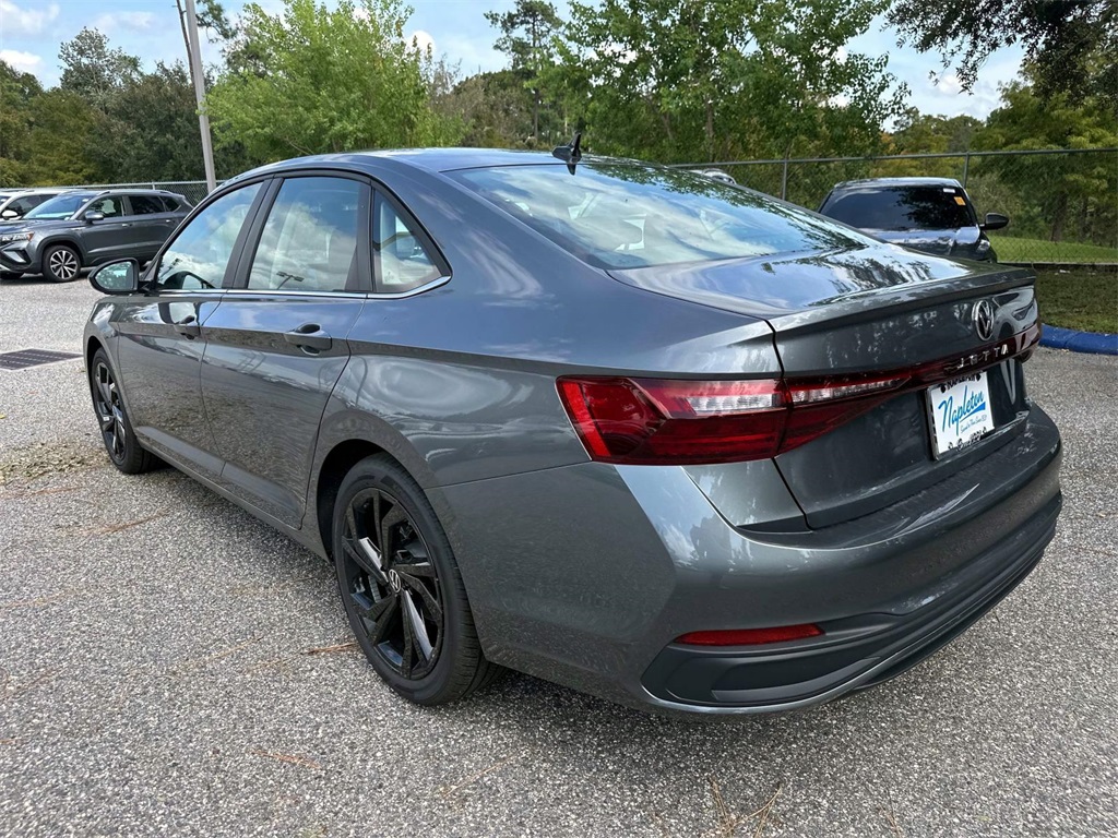 2025 Volkswagen Jetta 1.5T SE 6