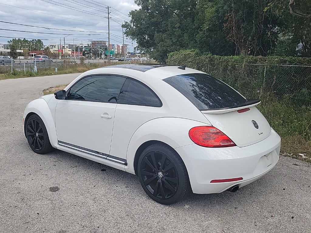 2012 Volkswagen Beetle 2.0 TSi 4