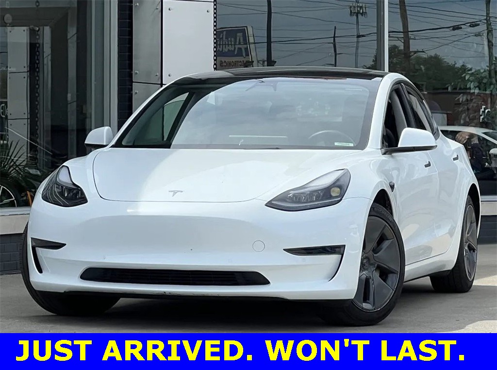 2021 Tesla Model 3 Standard Range Plus 1