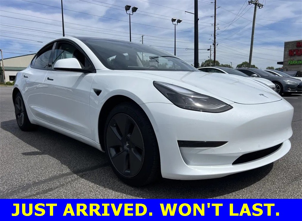 2021 Tesla Model 3 Standard Range Plus 2