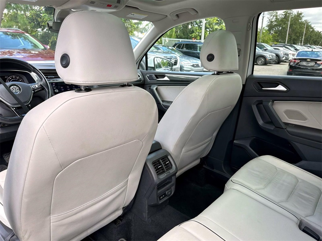 2019 Volkswagen Tiguan 2.0T SEL Premium 25