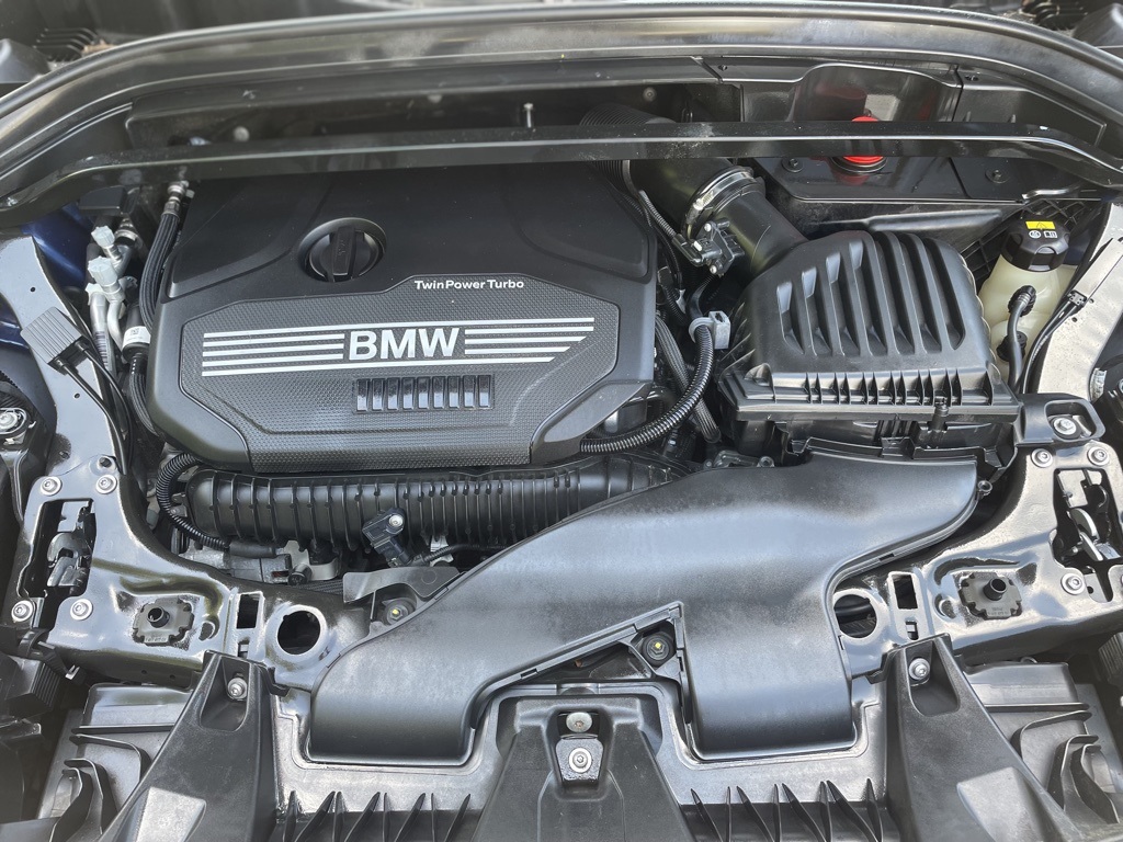 2021 BMW X1 xDrive28i 6