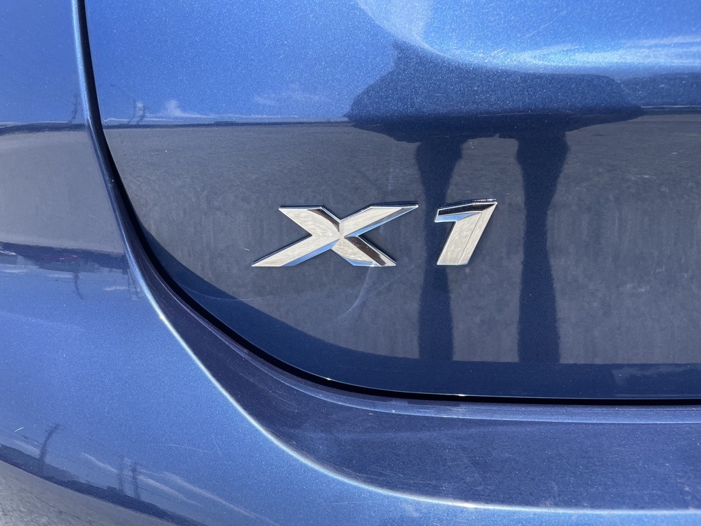 2021 BMW X1 xDrive28i 14