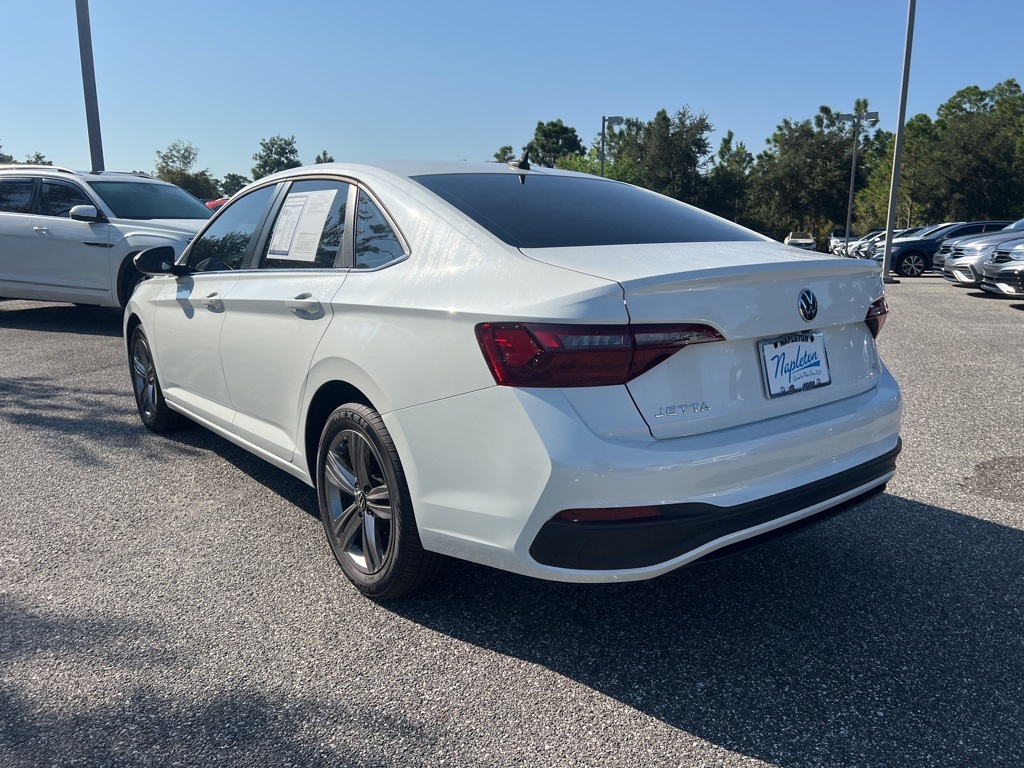 2022 Volkswagen Jetta 1.5T SE 14