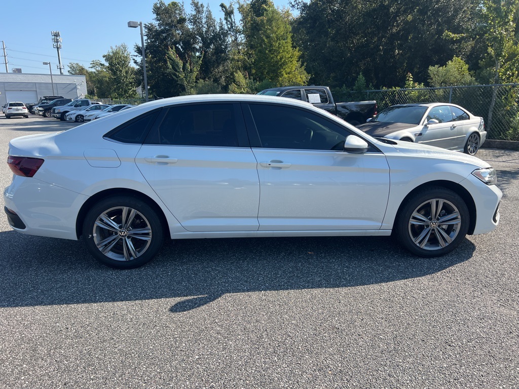 2022 Volkswagen Jetta 1.5T SE 19