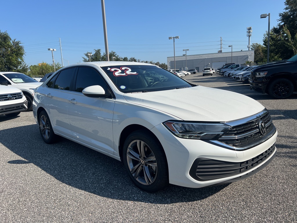 2022 Volkswagen Jetta 1.5T SE 20