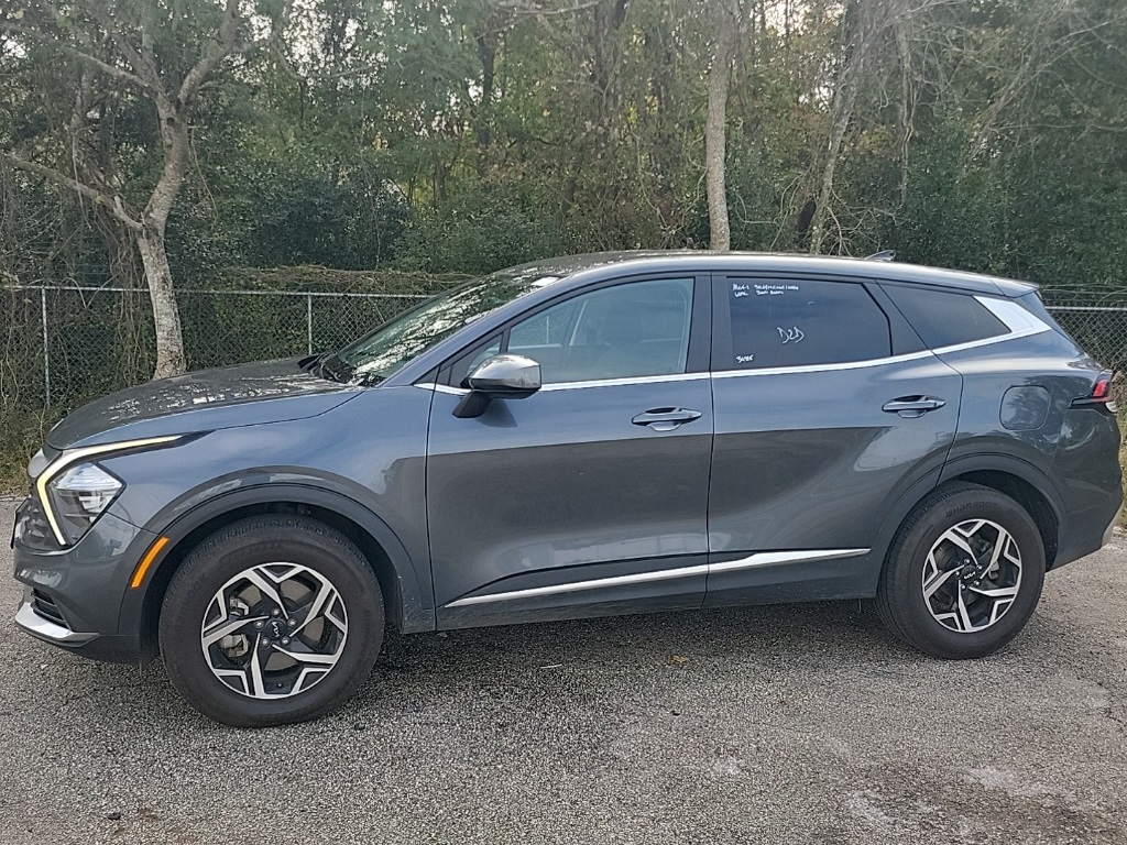 2023 Kia Sportage LX 2