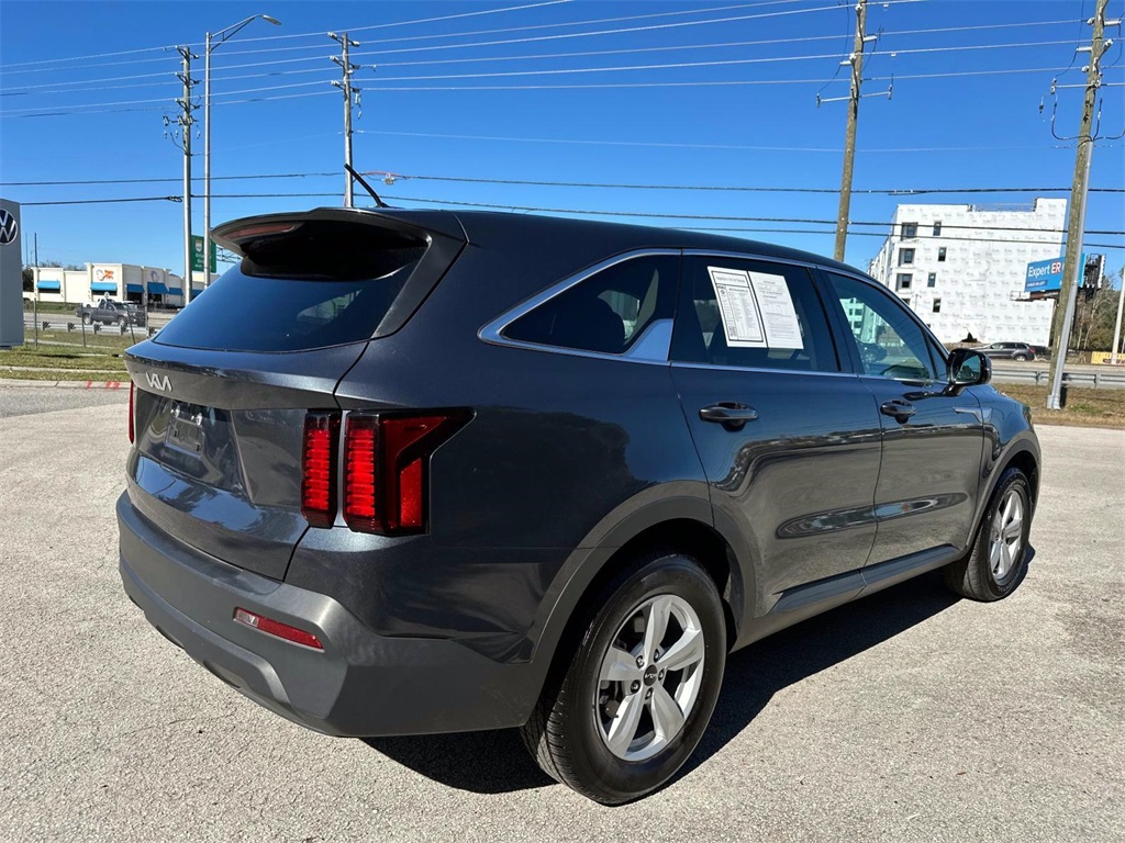 2023 Kia Sorento LX 7